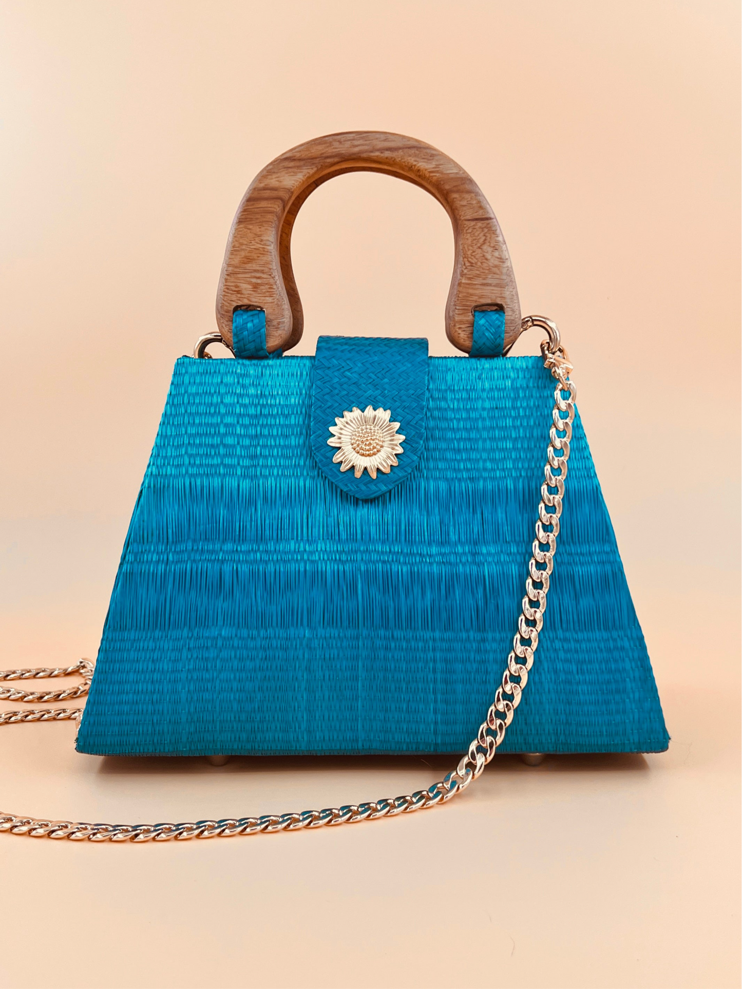 AILEEN CROSSBODY Handwoven Trapezoid Bag, Sustainably Made and Responsibly Sourced from the Philippines