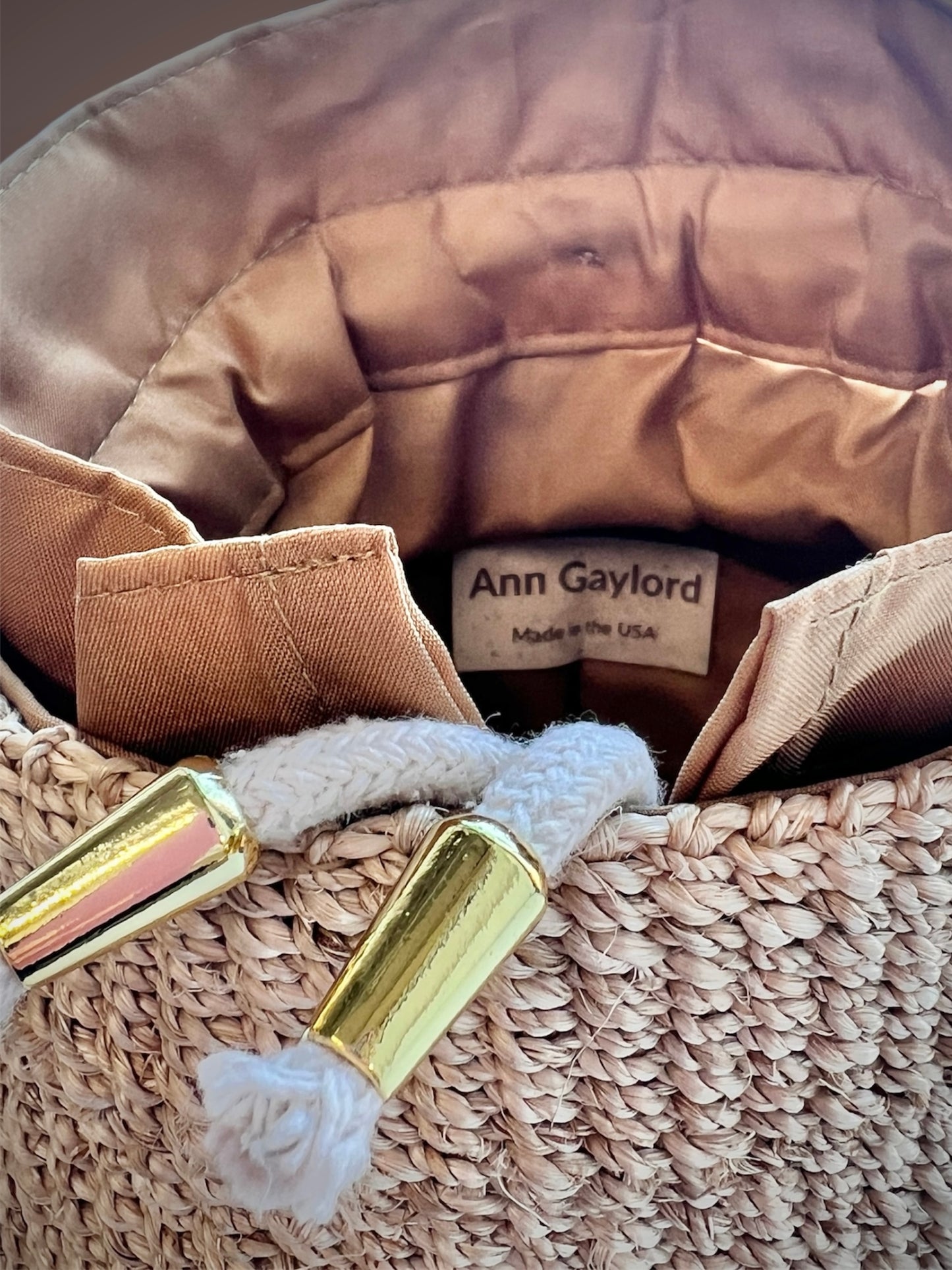 BUCKET BAG WITH TWILLY Handmade Mix and Match Abaca Bucket Bag, Sustainably Made and Responsibly Sourced from the Philippines