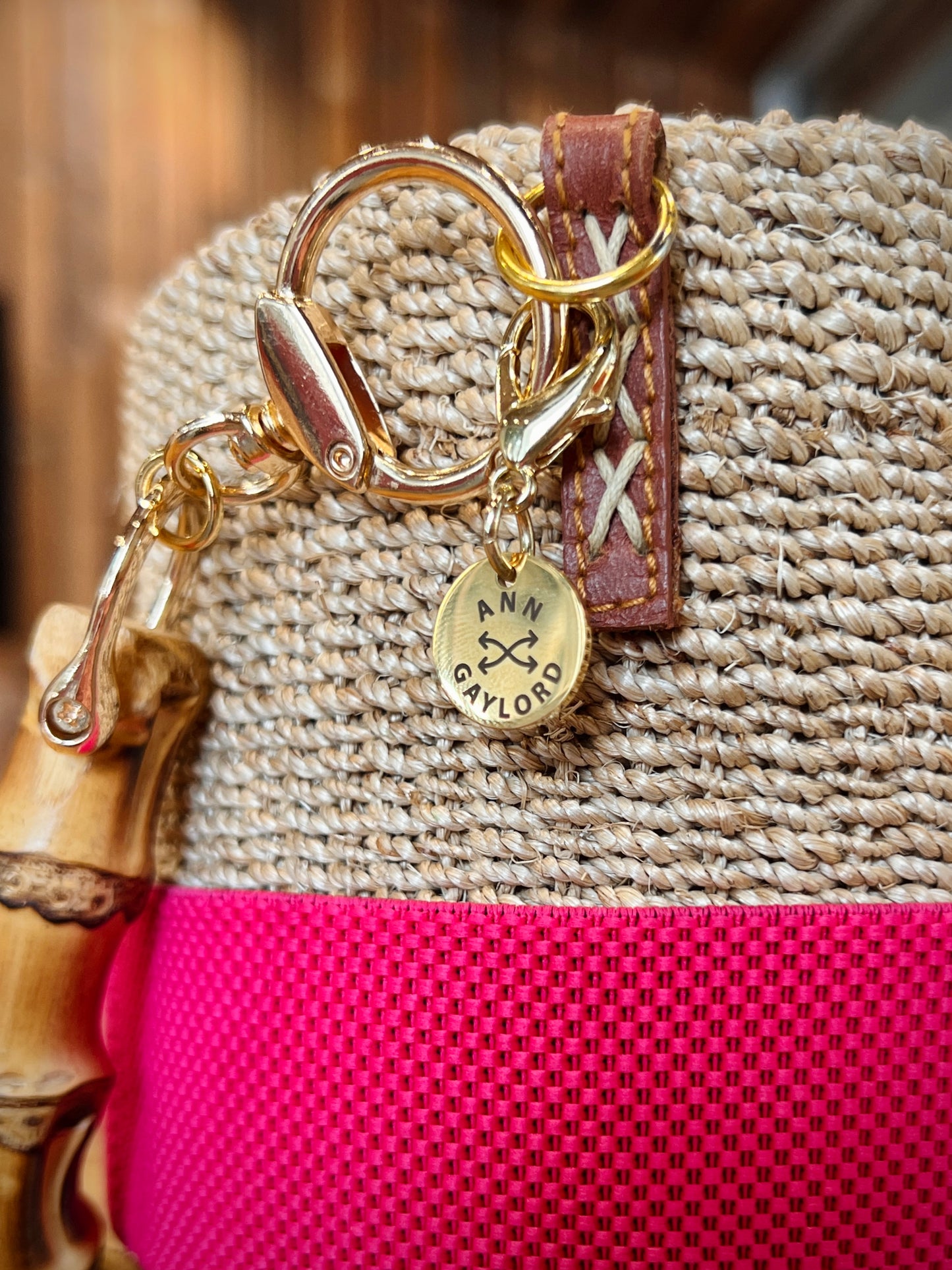 BUCKET BAG WITH TWILLY Handmade Mix and Match Abaca Bucket Bag, Sustainably Made and Responsibly Sourced from the Philippines