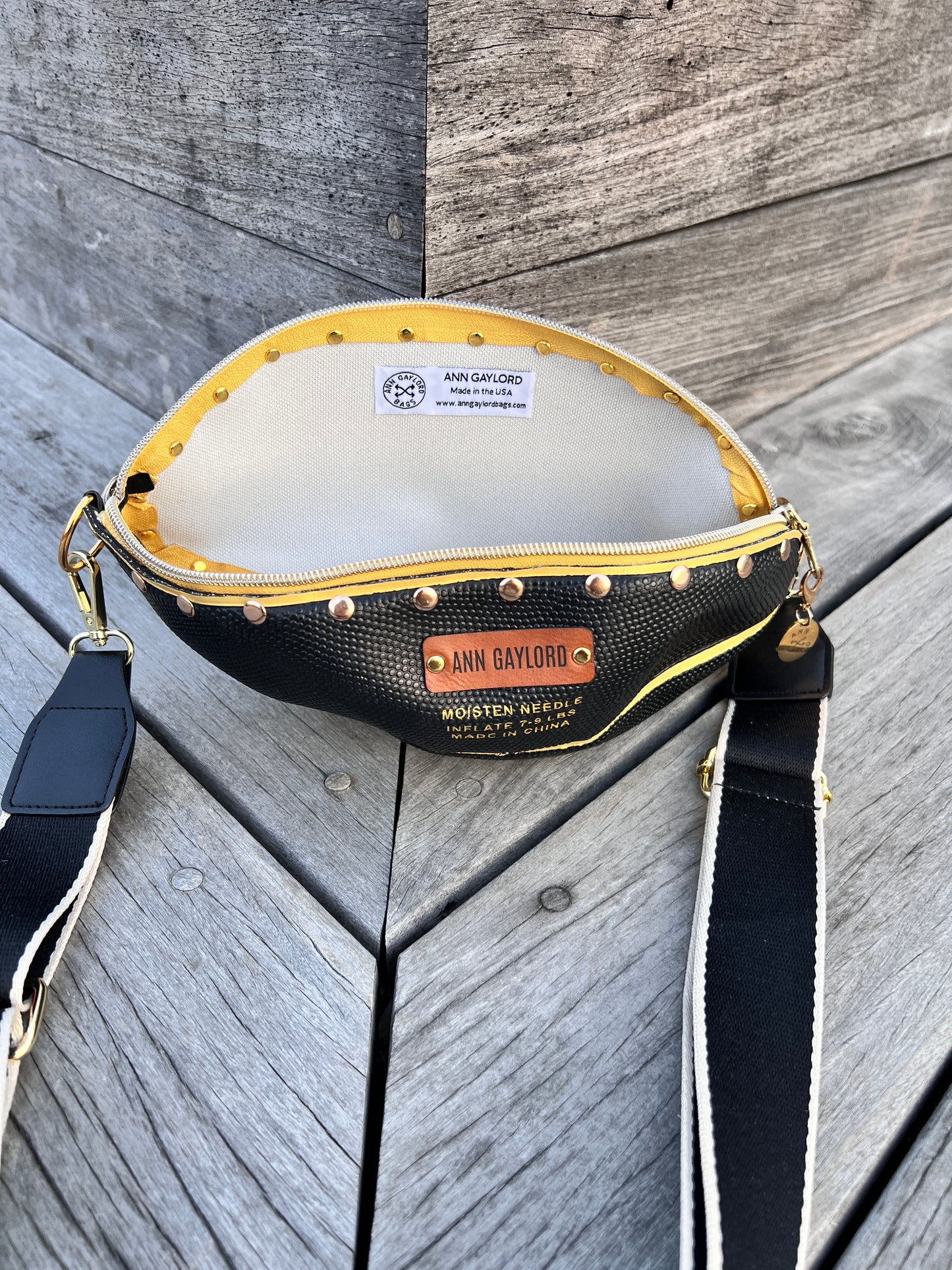 STUDIO SALE - Basketball Crossbody - Black